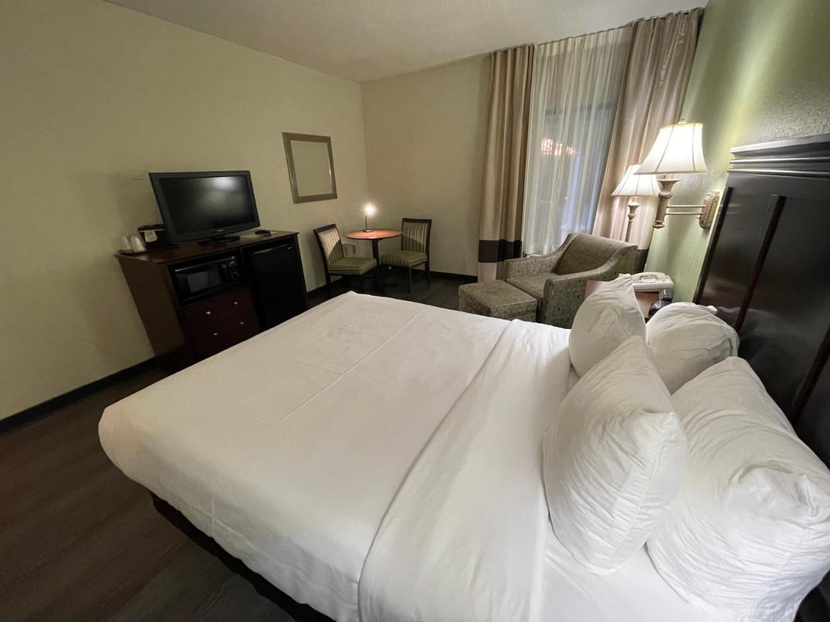 Comfort Inn Pinehurst - Southern Pines Екстериор снимка